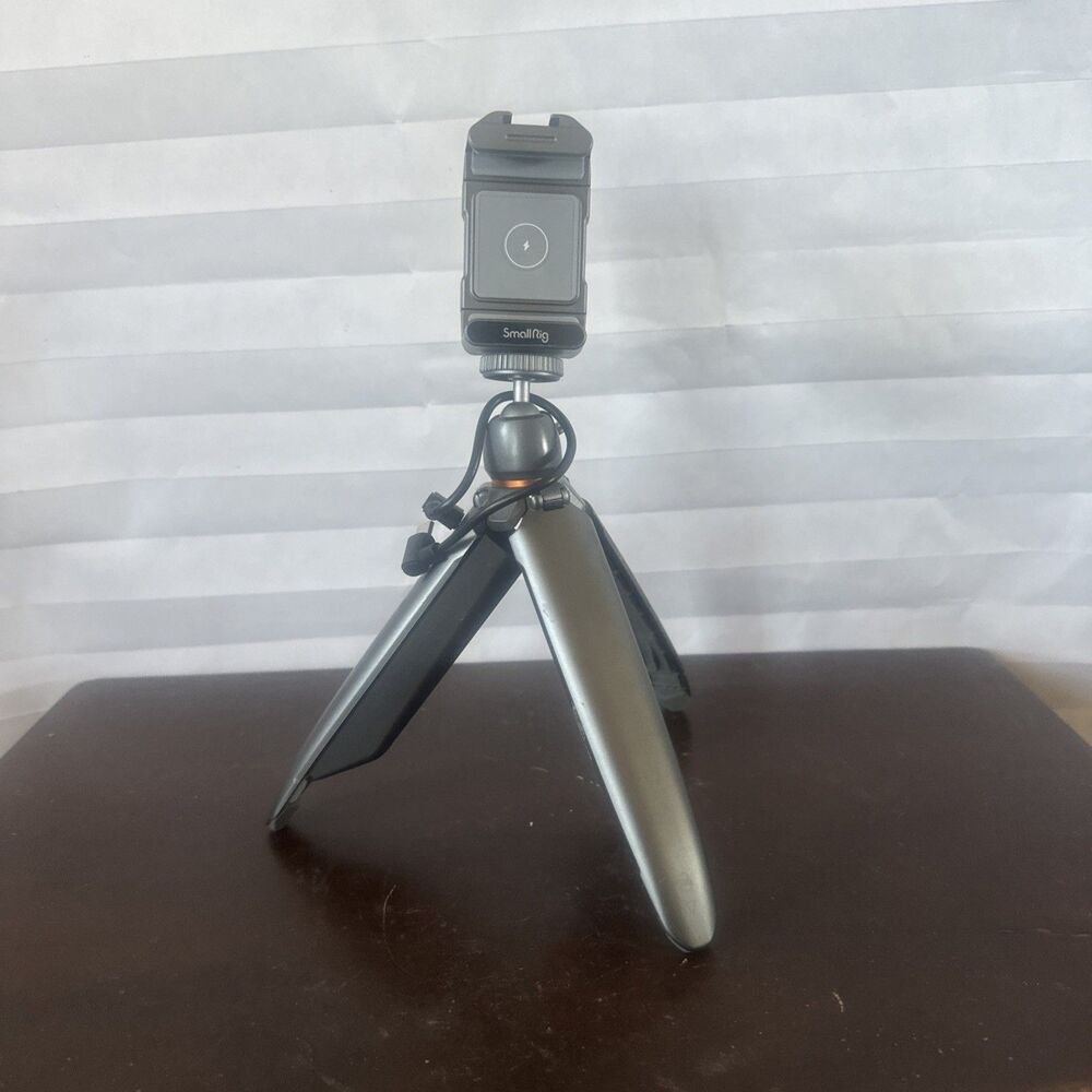 SmallRig 3108 Charging Tripod – Mini Desktop Tripod with Built-In Power Bank